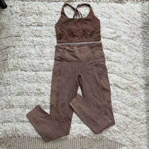 Lululemon Fast and Free set